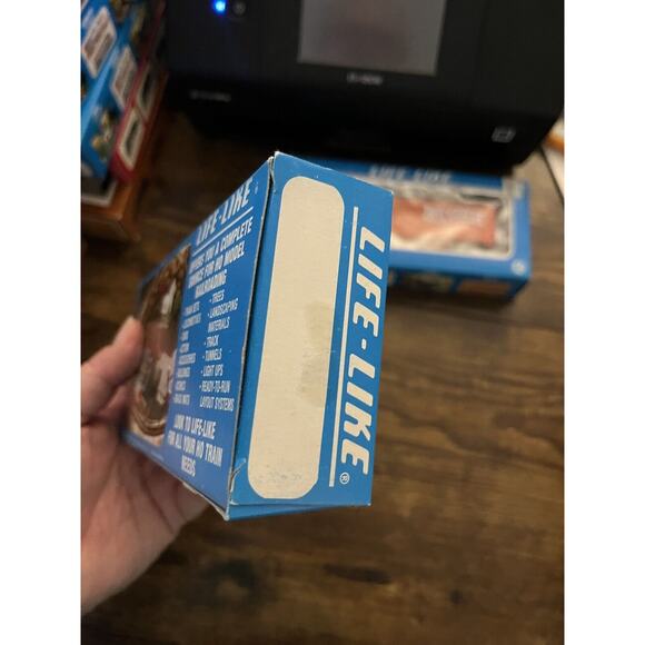 Vintage Life-Like HO SCALE Model Train Wilson Car Lines W.C.L.X. Reeper Car (2) - Picture 10 of 11